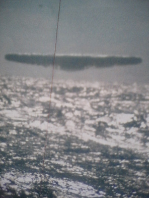 アメリカ海軍の潜水艦が44年前に撮影したUFO写真5